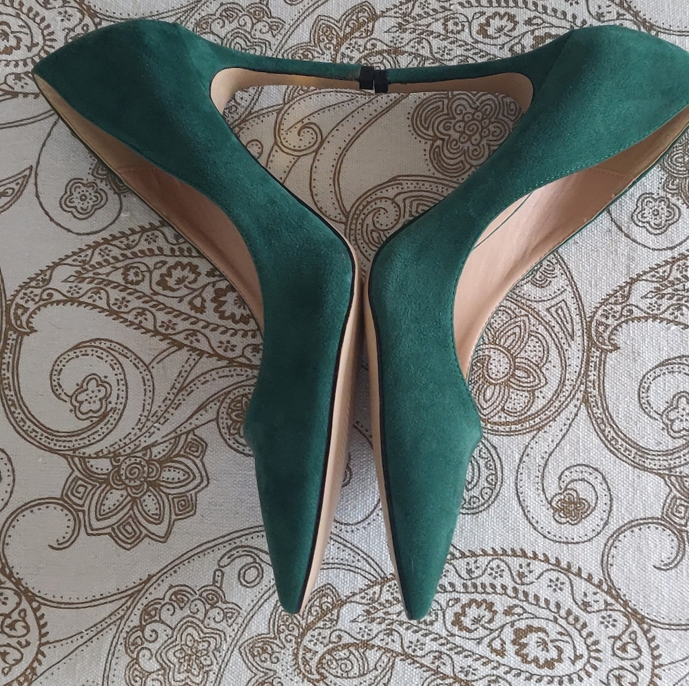 Joy In Love Green Pumps. - Picture 4 of 12